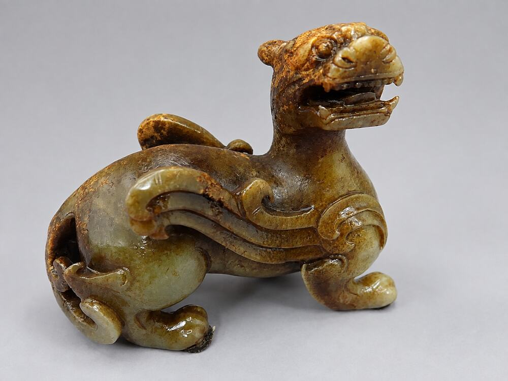 Nephrite Jade Chinese Carved Good Fortune Pixiu Mythical Beast